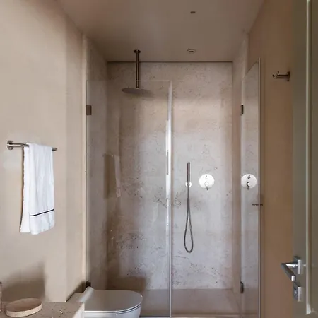 Πανσιόν Efes Hotellerie 4*